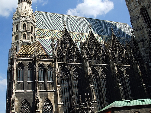 The chancel of the Stephansdom and its roof
