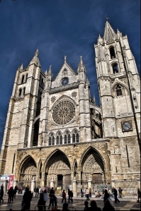 Frontage of León cathedral