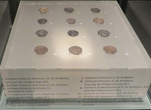 Display of caliphal coinage from Lleida in the Museu de Lleida