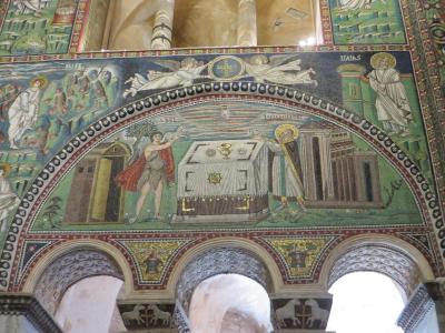 Old Testament stories in mosaic depiction in the south crossing of San Vitale di Ravenna