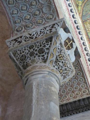 Vine-scroll on a column capital in San Vitale di Ravenna