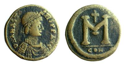 Copper-alloy 40-nummi coin of Emperor Anastasius I struck at Constantinople in 498-512, Birmingham, Barber Institute of Fine Arts, B0036