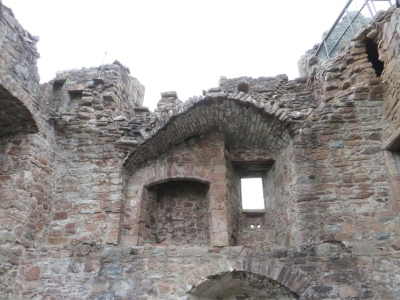 Inner fabric of the upper storey of the ruins of the new keep at Urquhart Castle